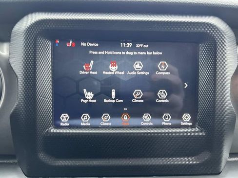 Used 2022 Jeep Wrangler Sport S image 33