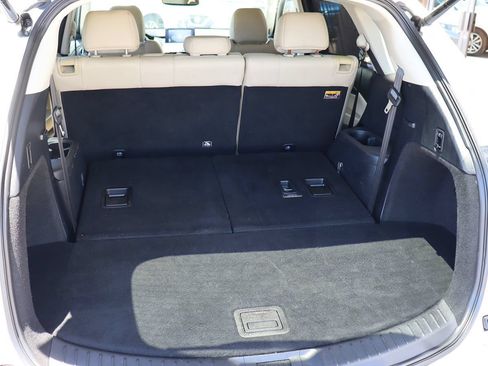 Used 2018 MAZDA CX-9 Touring w/ Touring Premium Package FWD image 26