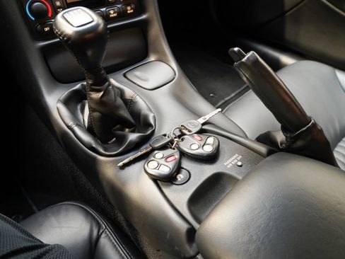 Used 2004 Chevrolet Corvette Z06 RWD image 48
