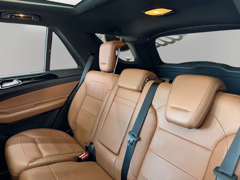 Used 2018 Mercedes-Benz GLE 350 image 13
