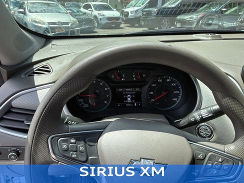 Used 2022 Chevrolet Malibu LT FWD image 12