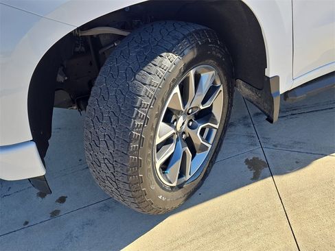 Used 2023 Chevrolet Silverado 1500 RST w/ RST All Star Premium Package image 32