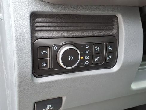New 2026 Ford F250 XLT w/ XLT Premium Package image 22