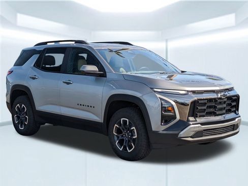 New 2026 Chevrolet Equinox ACTIV w/ Convenience Package III image 9