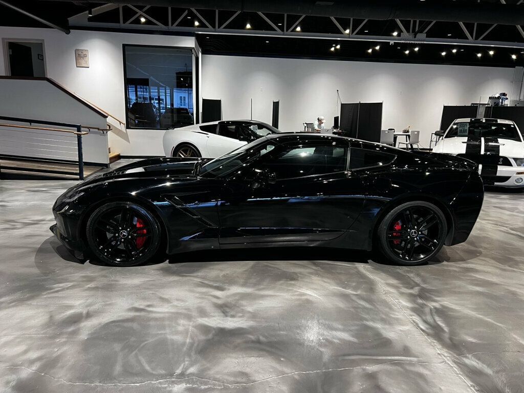 Used 2014 Chevrolet Corvette Stingray Coupe w/ 2LT Preferred Equipment Group RWD image 2