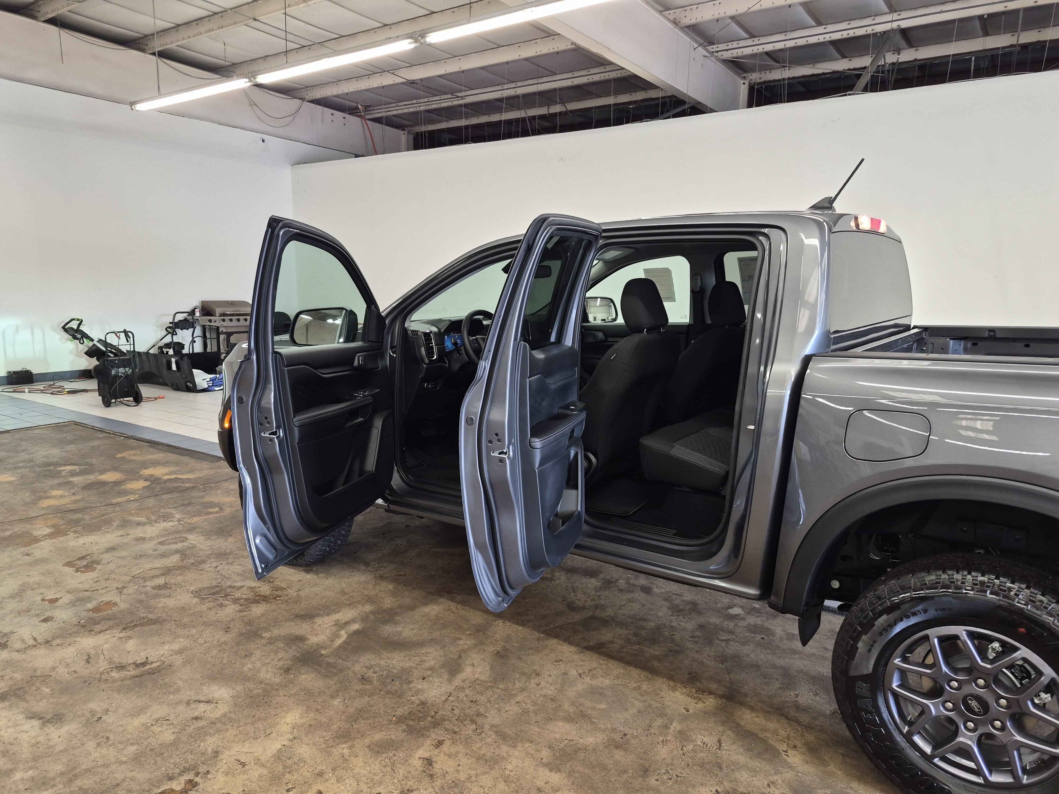 New 2026 Ford Ranger XLT w/ Trailer Tow Package RWD image 15