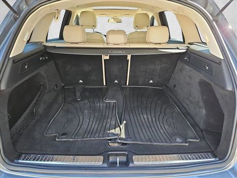 Used 2017 Mercedes-Benz GLC 300 image 6