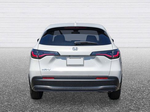 New 2026 Honda HR-V LX image 4