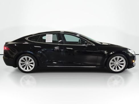 Used 2020 Tesla Model S Long Range AWD/4WD image 4