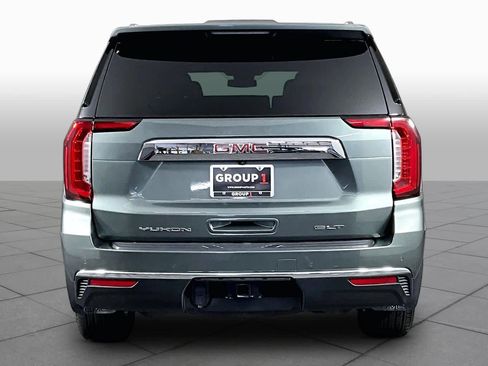 Used 2023 GMC Yukon SLT w/ SLT Luxury Package RWD image 4