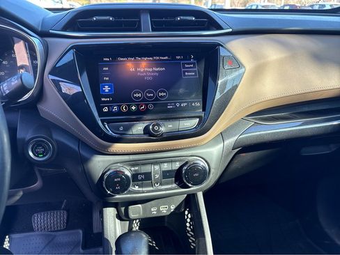 Used 2021 Chevrolet TrailBlazer ACTIV w/ Convenience Package image 11