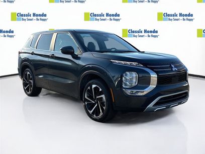 Used 2024 Mitsubishi Outlander SE