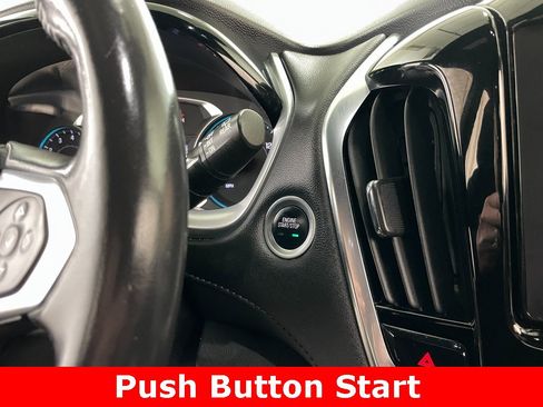 Certified 2022 Chevrolet Traverse LT image 5