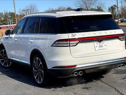 New 2025 Lincoln Aviator Reserve w/ Illumination Package image 3