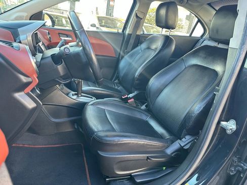 Used 2015 Chevrolet Sonic LTZ image 31