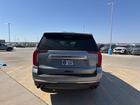 Used 2023 GMC Yukon Denali AWD/4WD image 6