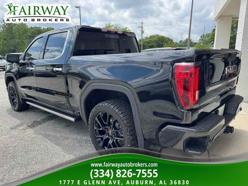Used 2023 GMC Sierra 1500 Denali AWD/4WD image 9