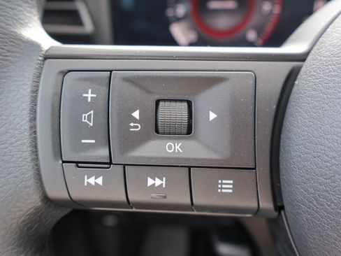 New 2026 Nissan Kicks SV image 10