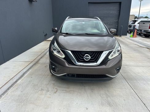Used 2015 Nissan Murano Platinum w/ Platinum Technology Package FWD image 2
