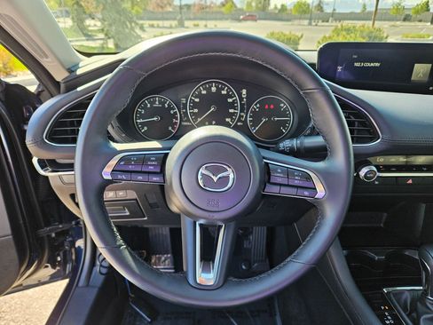 Used 2025 MAZDA MAZDA3 s FWD image 17