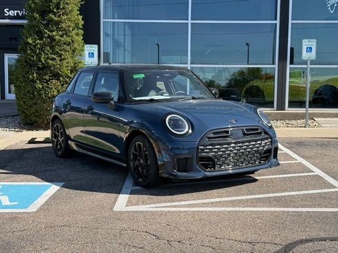 Used 2026 MINI Cooper S FWD image 1