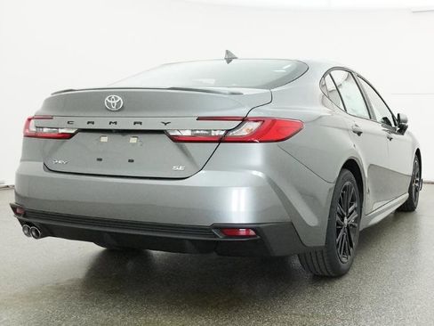 New 2026 Toyota Camry SE FWD image 11