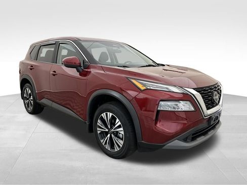 Used 2023 Nissan Rogue SV image 7