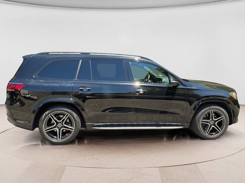 Used 2022 Mercedes-Benz GLS 450 4MATIC image 6
