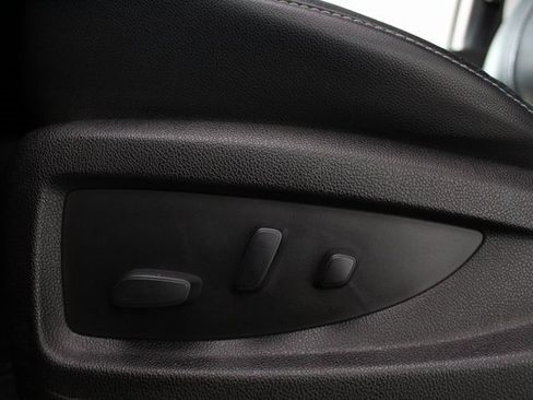 Used 2017 Chevrolet Tahoe LT image 15