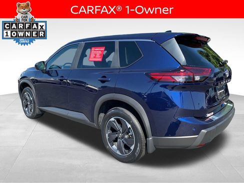 Used 2025 Nissan Rogue SV FWD image 4