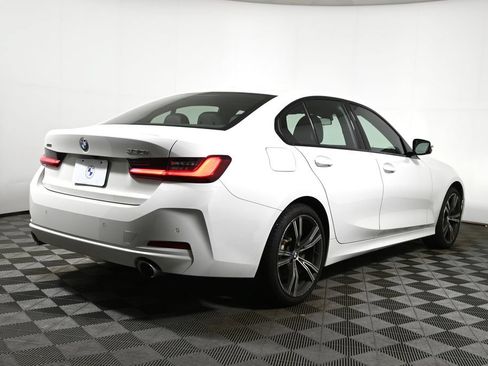 Certified 2023 BMW 330i xDrive Sedan w/ Driving Assistance Package AWD/4WD image 11