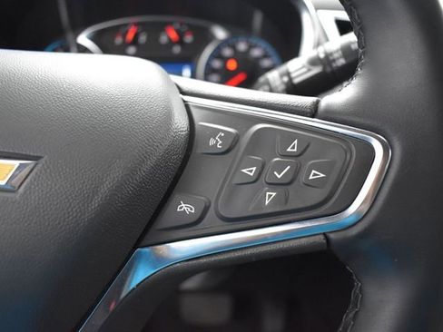 Used 2024 Chevrolet Equinox LT image 19