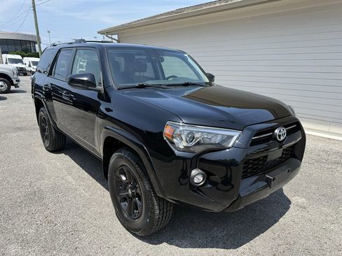 Used 2023 Toyota 4Runner SR5 RWD image 24