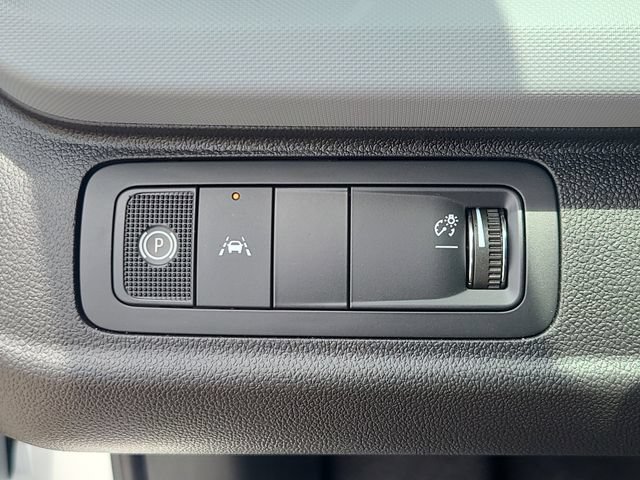 New 2027 Chevrolet Bolt LT FWD image 18