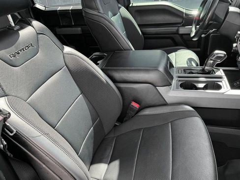 Used 2020 Ford F150 Raptor w/ Equipment Group 802A Luxury image 28