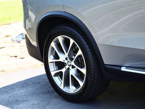 Used 2024 BMW X5 sDrive40i RWD image 7