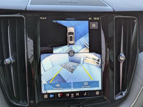 Used 2025 Volvo XC60 B5 Ultra w/ Protection Package Premier image 21