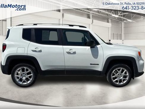 Used 2020 Jeep Renegade Sport w/ Sport Appearance Group AWD/4WD image 2