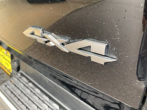 Used 2022 RAM 1500 Laramie AWD/4WD image 41