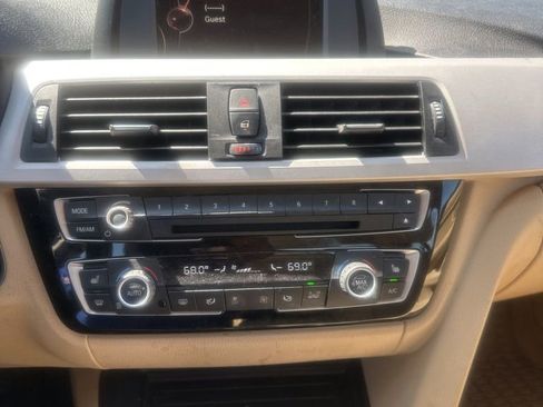 Used 2016 BMW 320i Sedan image 6