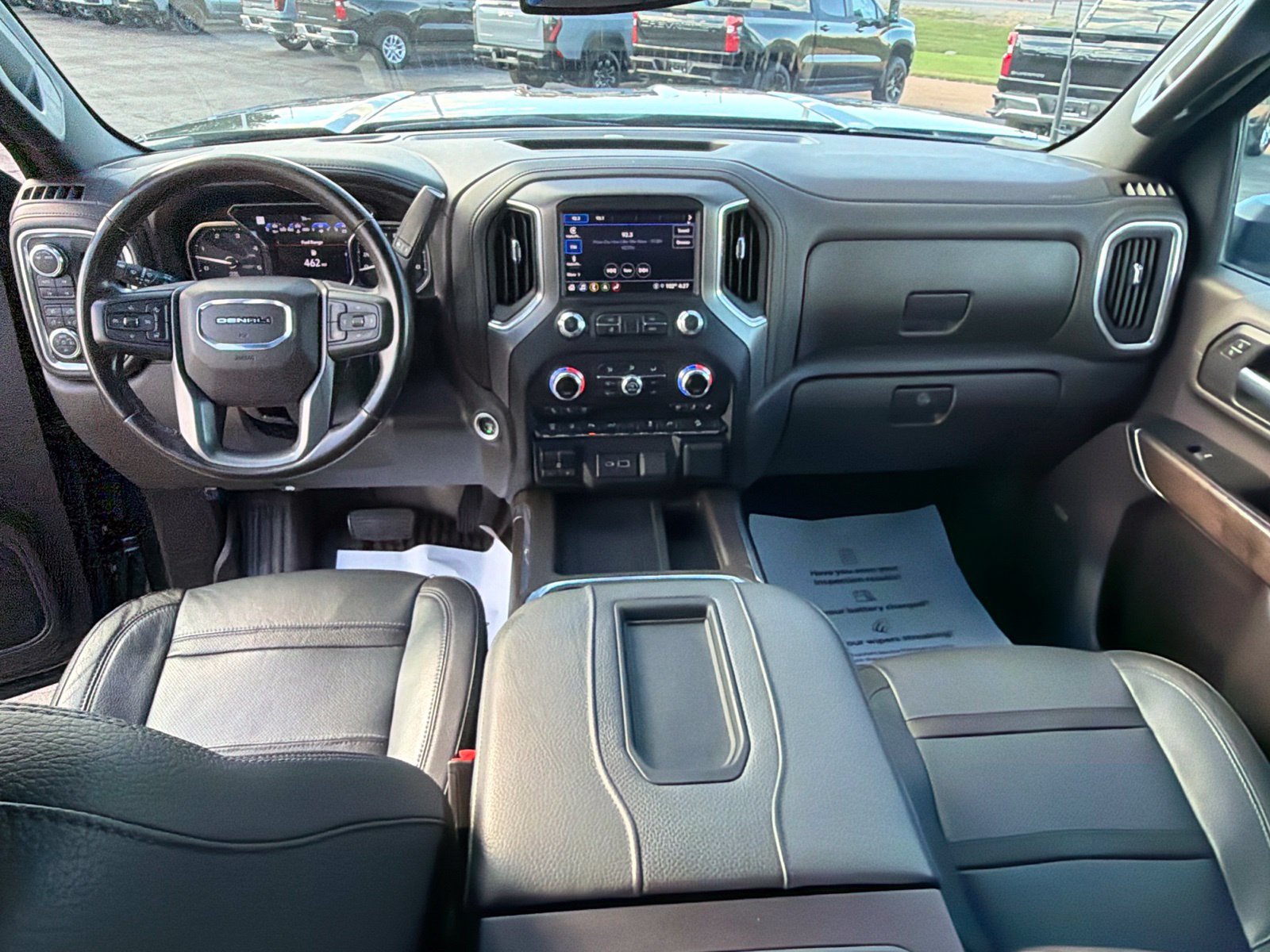 Used 2022 GMC Sierra 3500 Denali AWD/4WD image 25