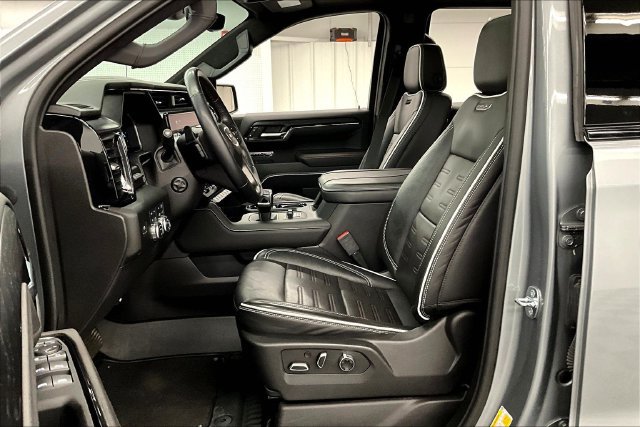 Used 2024 GMC Sierra 1500 AT4X AWD/4WD image 24