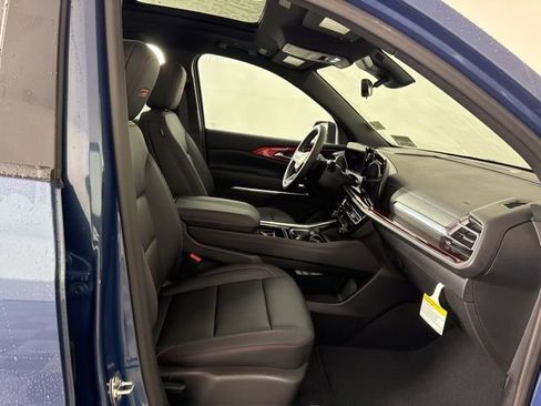 New 2026 Chevrolet Traverse Z71 w/ Driver Confidence Package AWD/4WD image 16