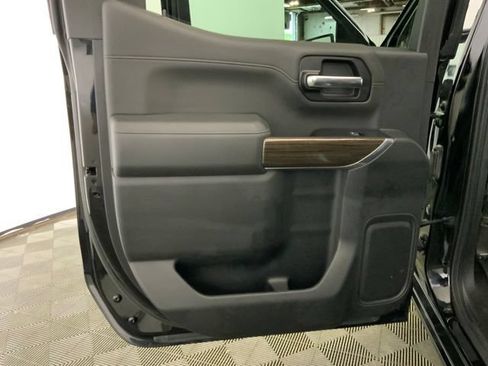 Used 2019 Chevrolet Silverado 1500 RST AWD/4WD image 34