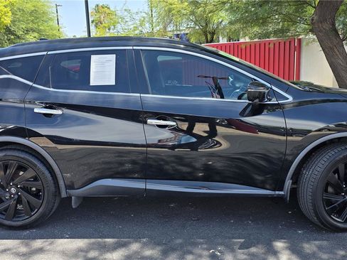 Used 2018 Nissan Murano SL w/ Midnight Edition Package FWD image 4