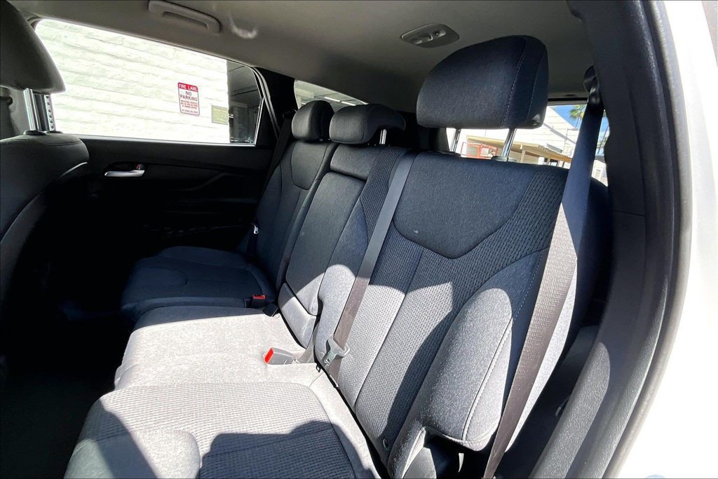 Used 2023 Hyundai Santa Fe SEL FWD image 15