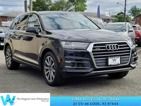 Used 2018 Audi Q7 3.0T Premium Plus w/ Premium Plus Package AWD/4WD image 1