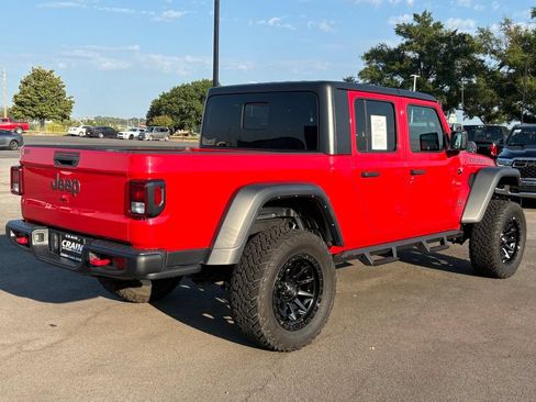 Used 2023 Jeep Gladiator Rubicon AWD/4WD image 8
