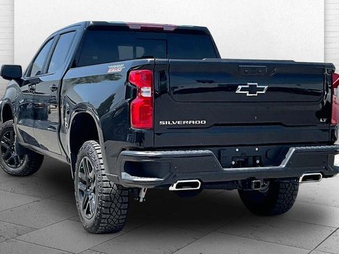 Used 2026 Chevrolet Silverado 1500 LT Trail Boss w/ LT Trail Boss Premium Package AWD/4WD image 10