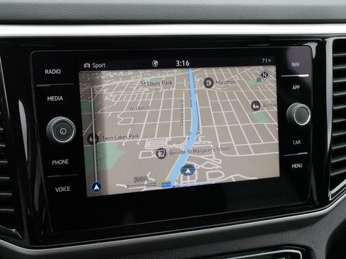 Certified 2023 Volkswagen Atlas SEL AWD/4WD image 22